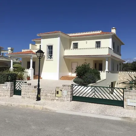 Hotel Luxury Villa, Private Pool, Quiet Location, View Of Golf Course And Ocean Amoreira (Leiria)